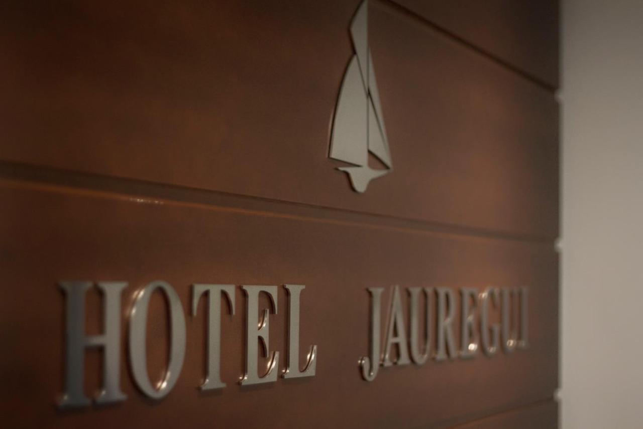 Apartamentos Jauregui Hondarribia Eksteriør billede